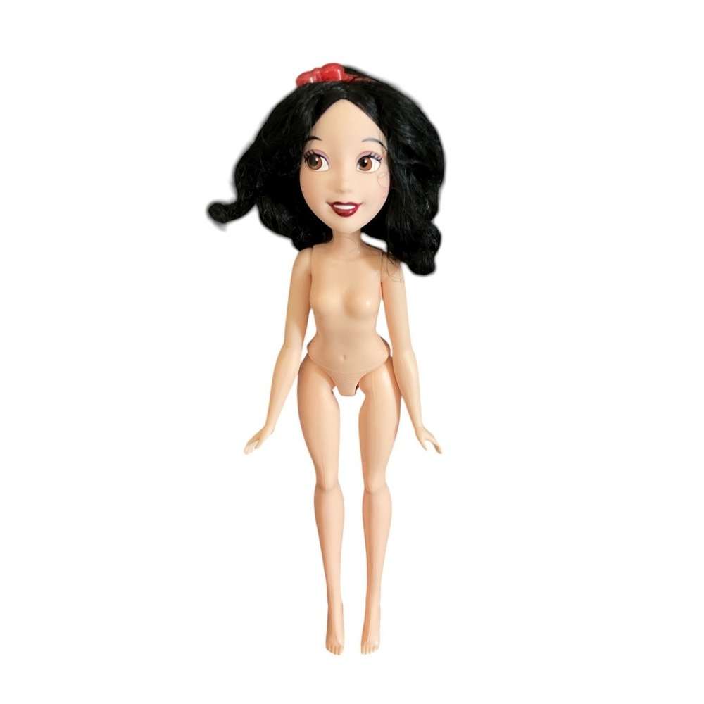 Disney Princess Snow White Doll Hasbro 2015
